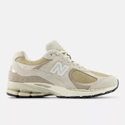 NEW BALANCE 2002R BEIGE